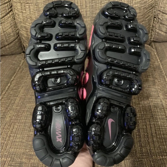 Nike Teal pink and Black Sneakers No box!!! - Picture 6 of 10